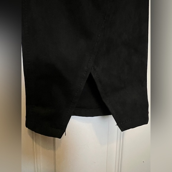 🖤 NWT! Stretch Faux Black Suede Triangle Hem Pants - Picture 8 of 9
